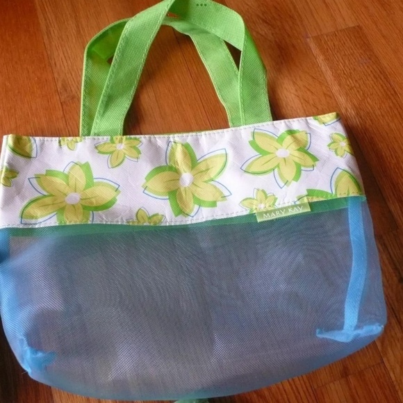 NWOT LOT OF 5 SMALL HANDBAG MAKEUP BAG TRAVEL BAG ESTEE LAUDER MARY KAY CLINIQUE - Picture 2 of 6